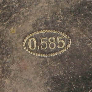 Punze 585