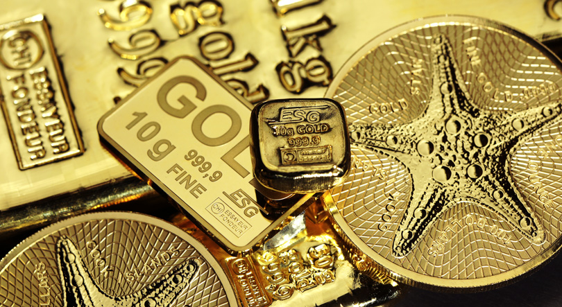 Übersicht zu Produkten aus Gold: Goldbarren in verschiedenen Gewichten und 1oz Gold-Star.