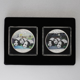 Silbermünze 2 x 1oz "Panda" 2013 (koloriert) Set – 2-teilig Night & Day (China)