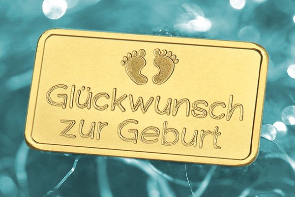 Feine Motivgravur zur Geburt auf einem 2,5g Feingoldbarren der ESG Goldbarren 2,5g mit einer Gravur zur Geburt